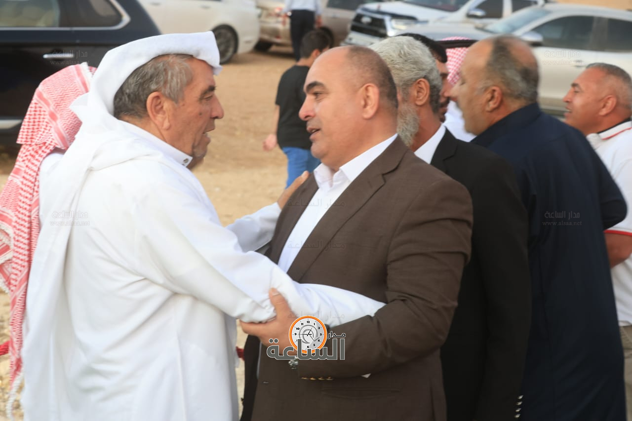 Madar Al-Saa Images 0.7615618235307005