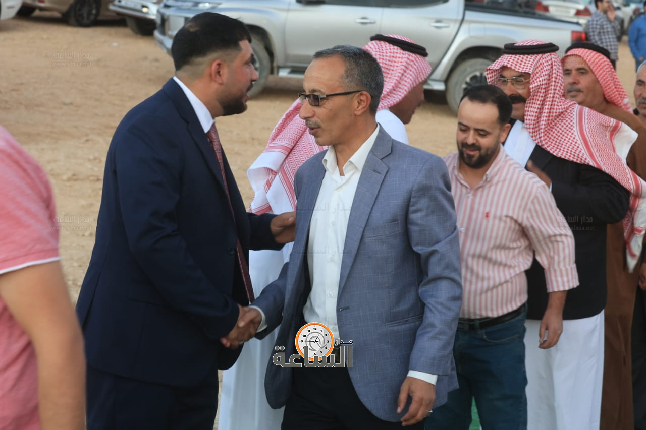 Madar Al-Saa Images 0.12149756060189765