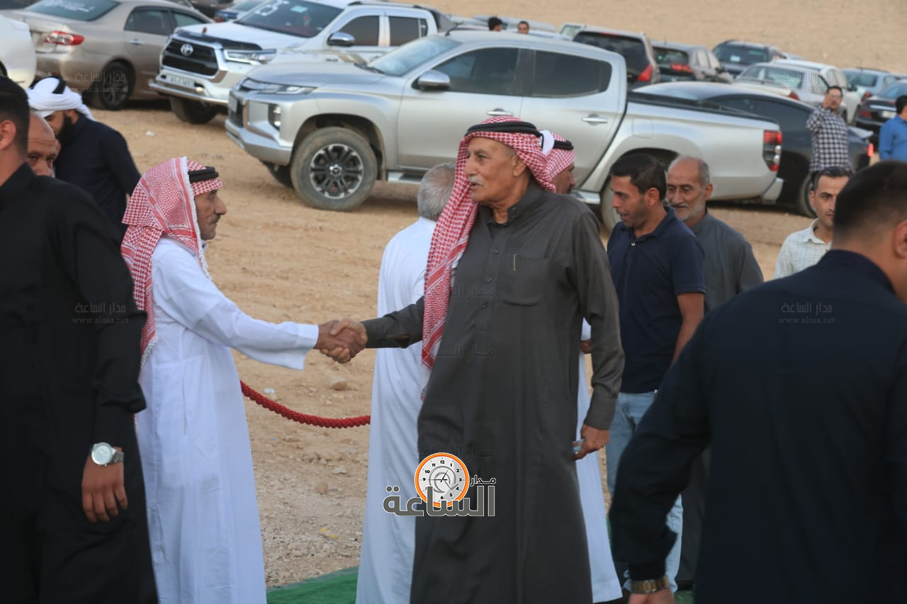 Madar Al-Saa Images 0.7492393339740785