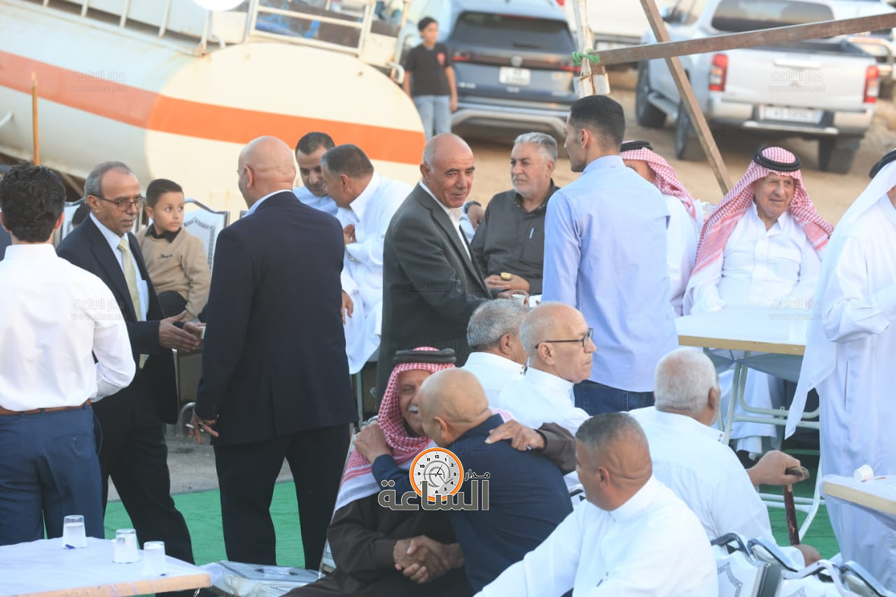 Madar Al-Saa Images 0.9472435355031762