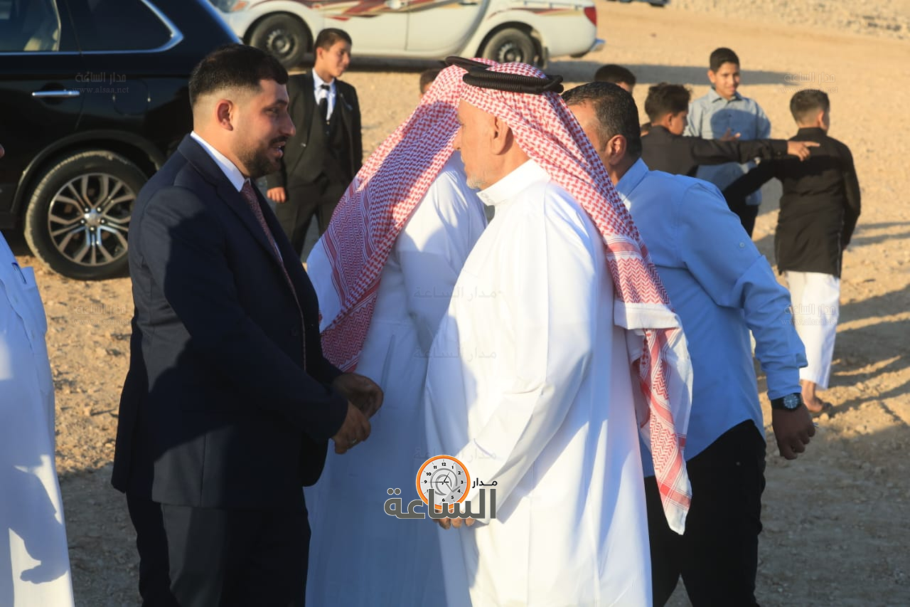 Madar Al-Saa Images 0.18410019475417105