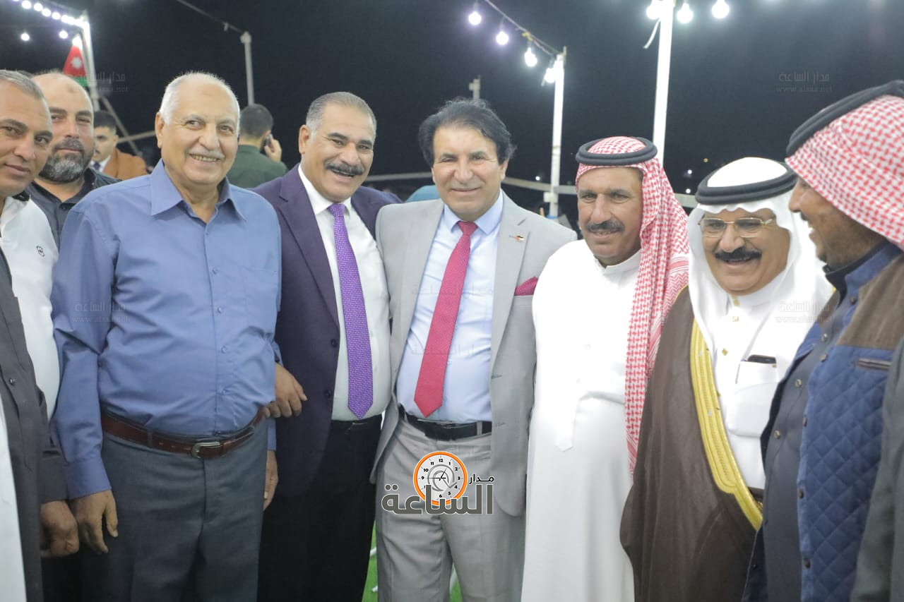 Madar Al-Saa Images 0.20479602902996186