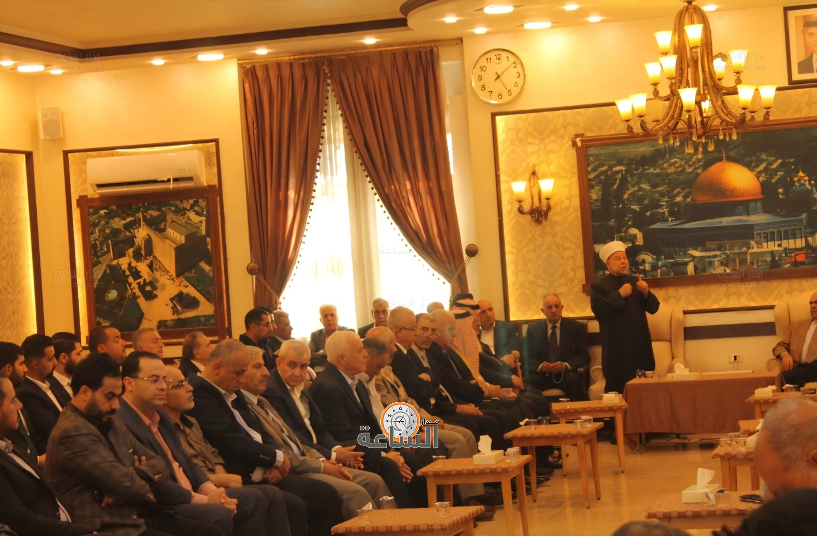 Madar Al-Saa Images 0.23544226287954317