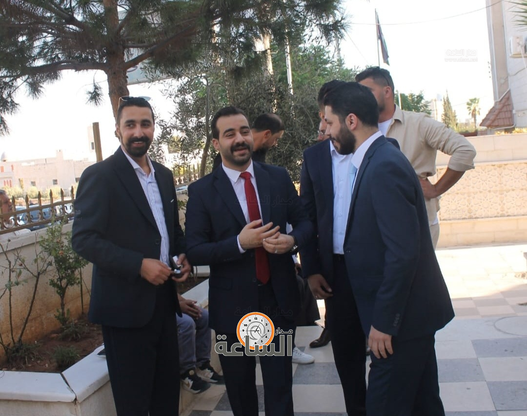 Madar Al-Saa Images 0.640517661659382