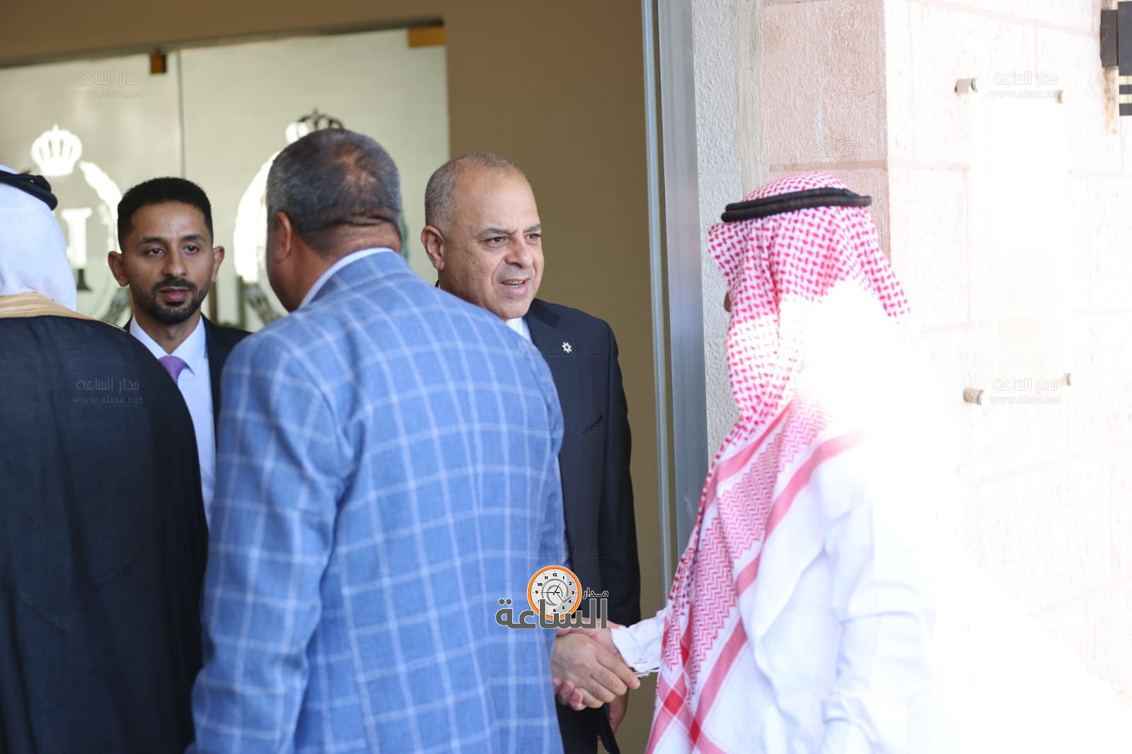 Madar Al-Saa Images 0.021098939635832203