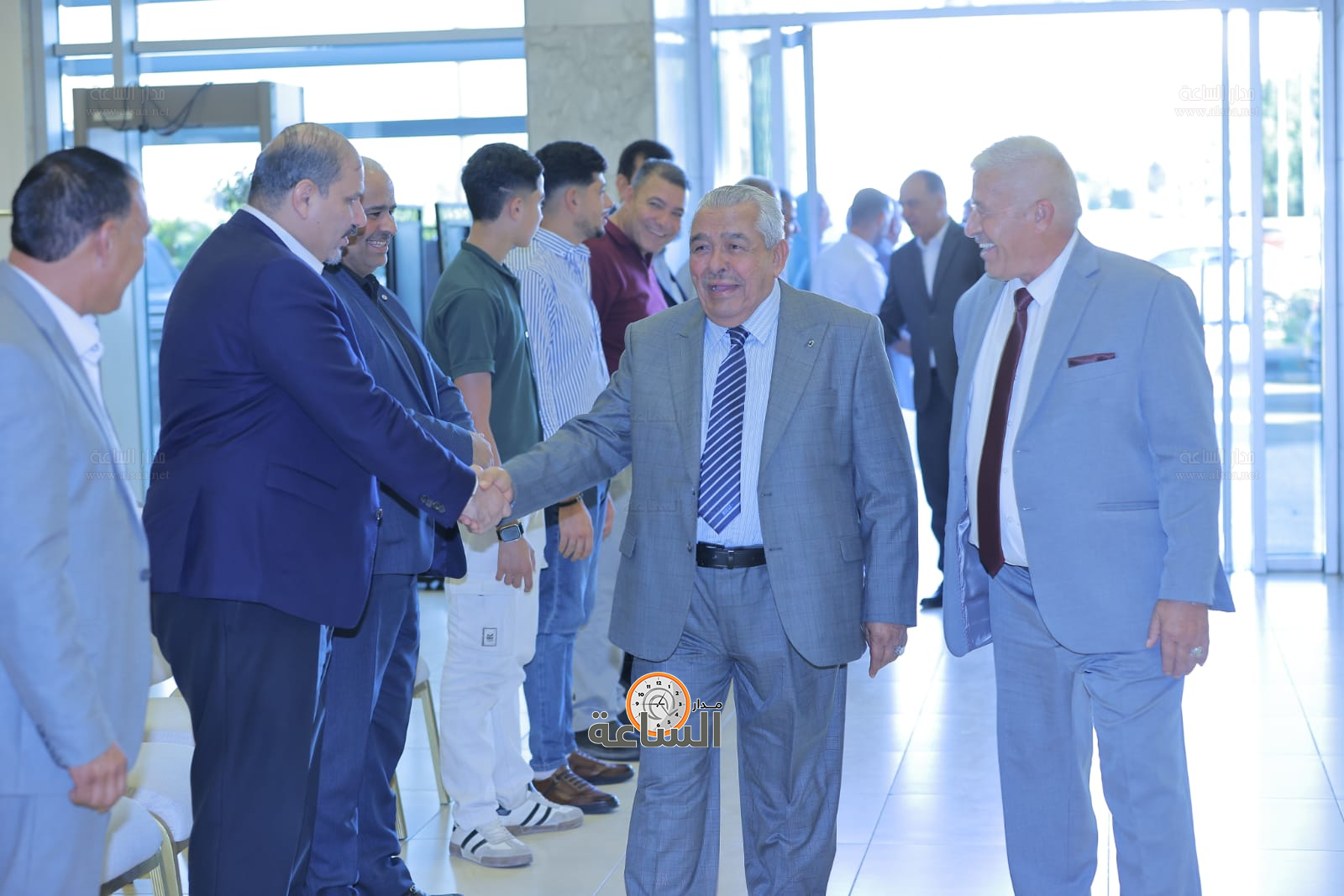 Madar Al-Saa Images 0.5807598299083152