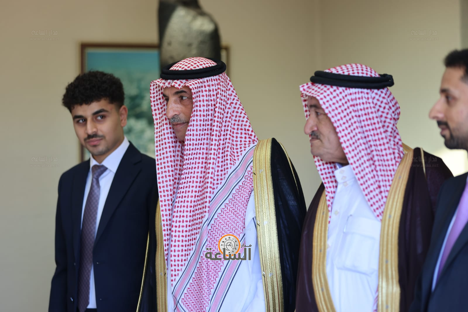 Madar Al-Saa Images 0.08173440701244328