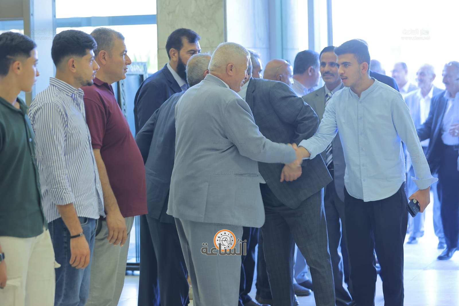 Madar Al-Saa Images 0.9846544990661712