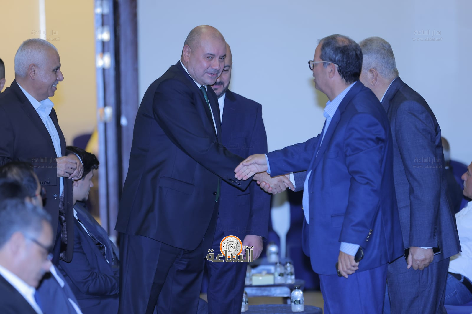 Madar Al-Saa Images 0.7316847683583989