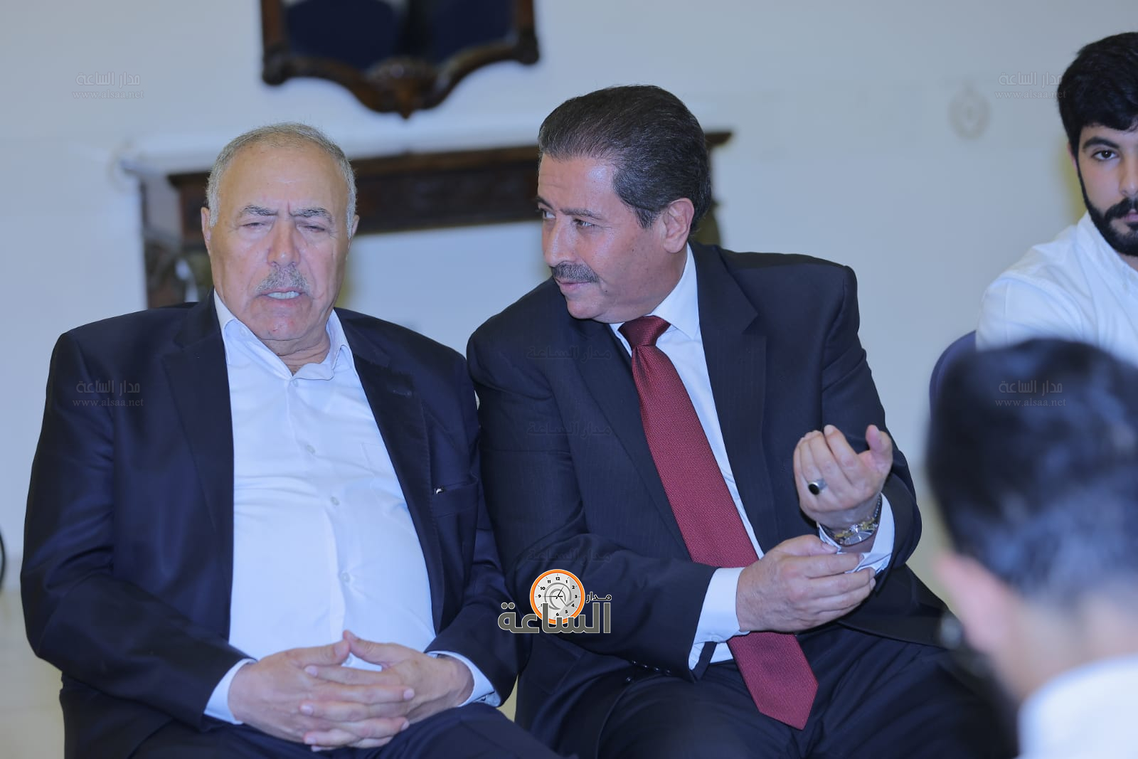 Madar Al-Saa Images 0.17637498807383123