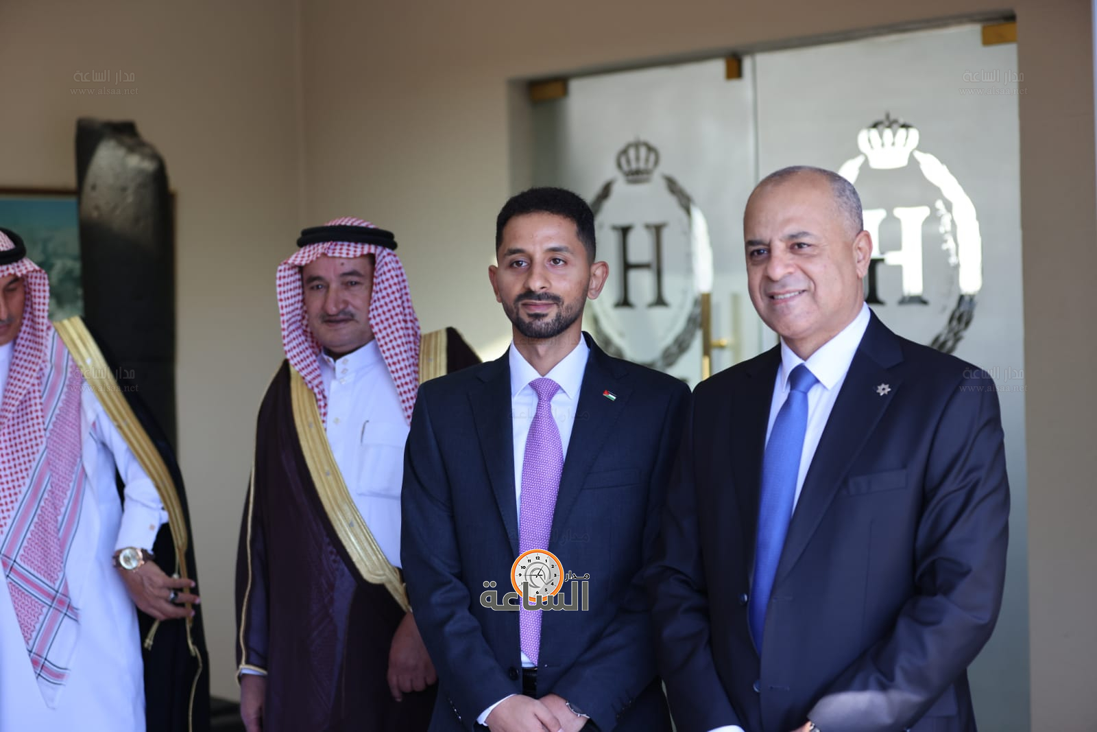 Madar Al-Saa Images 0.8926326292347777