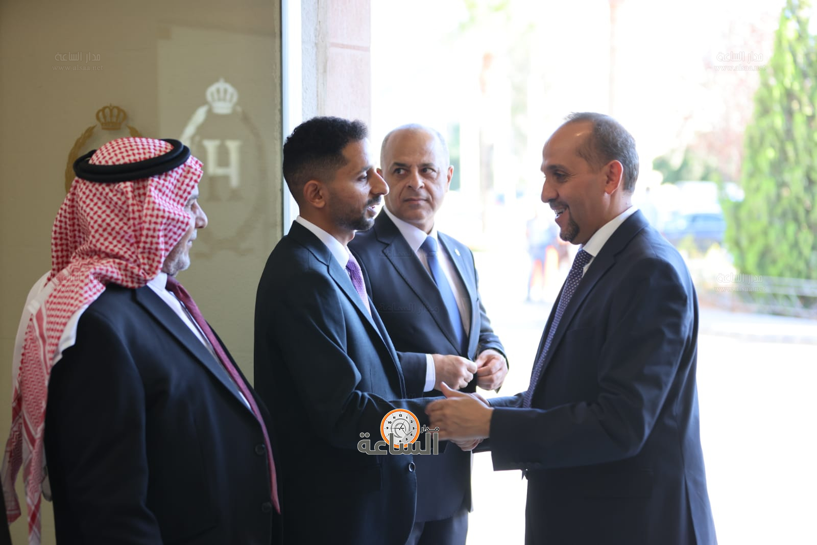 Madar Al-Saa Images 0.42580588516609075