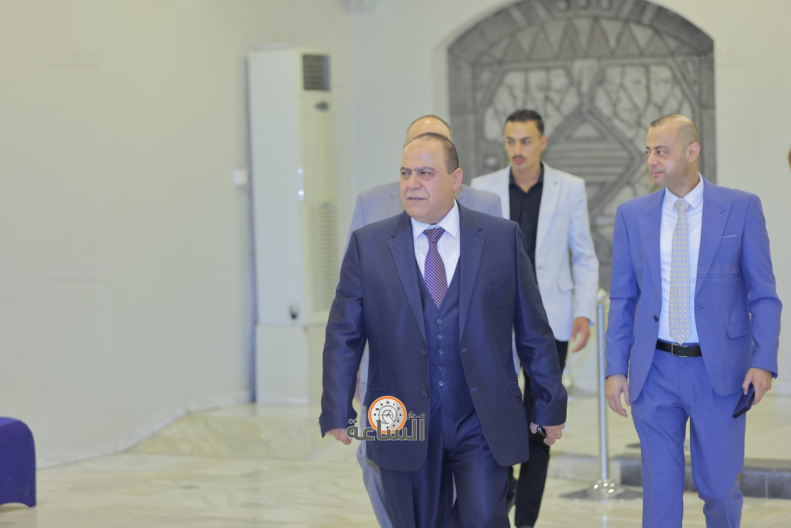 Madar Al-Saa Images 0.9293338647483974