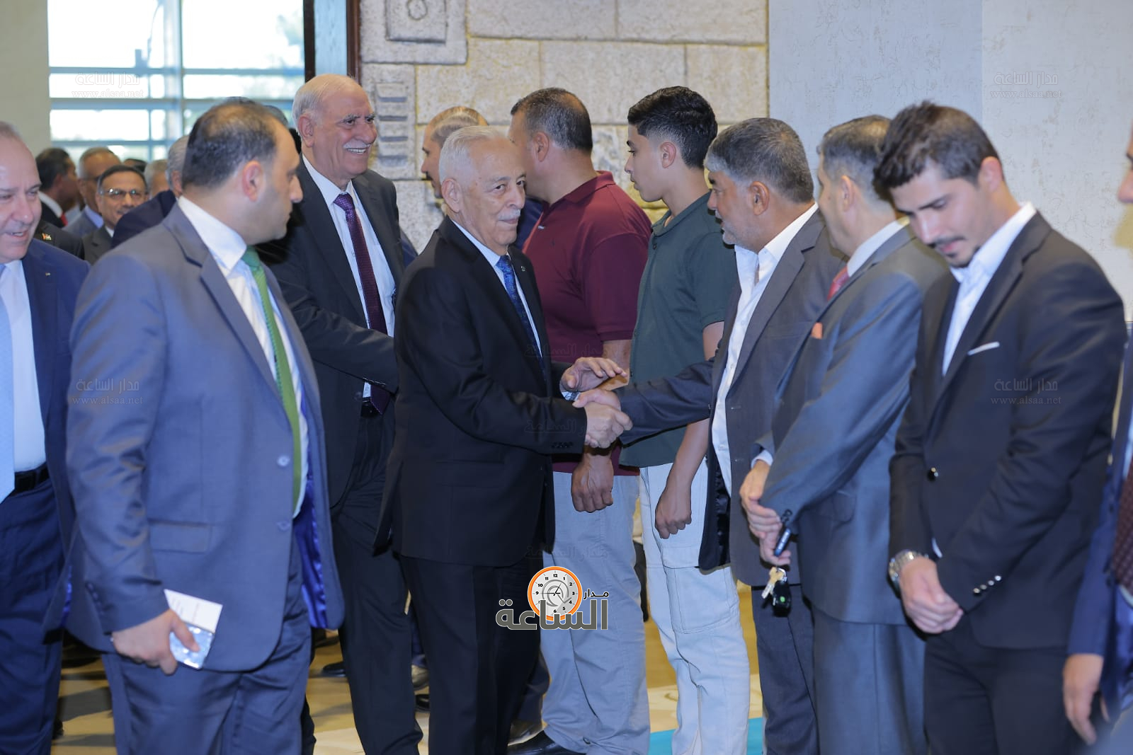 Madar Al-Saa Images 0.5859282246588989