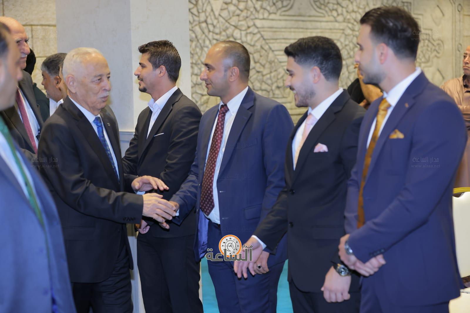 Madar Al-Saa Images 0.058695158139618675