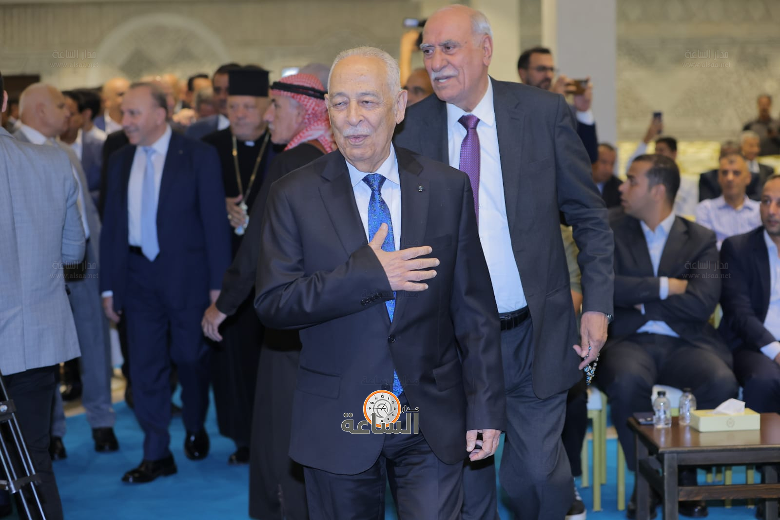 Madar Al-Saa Images 0.33587846539534705