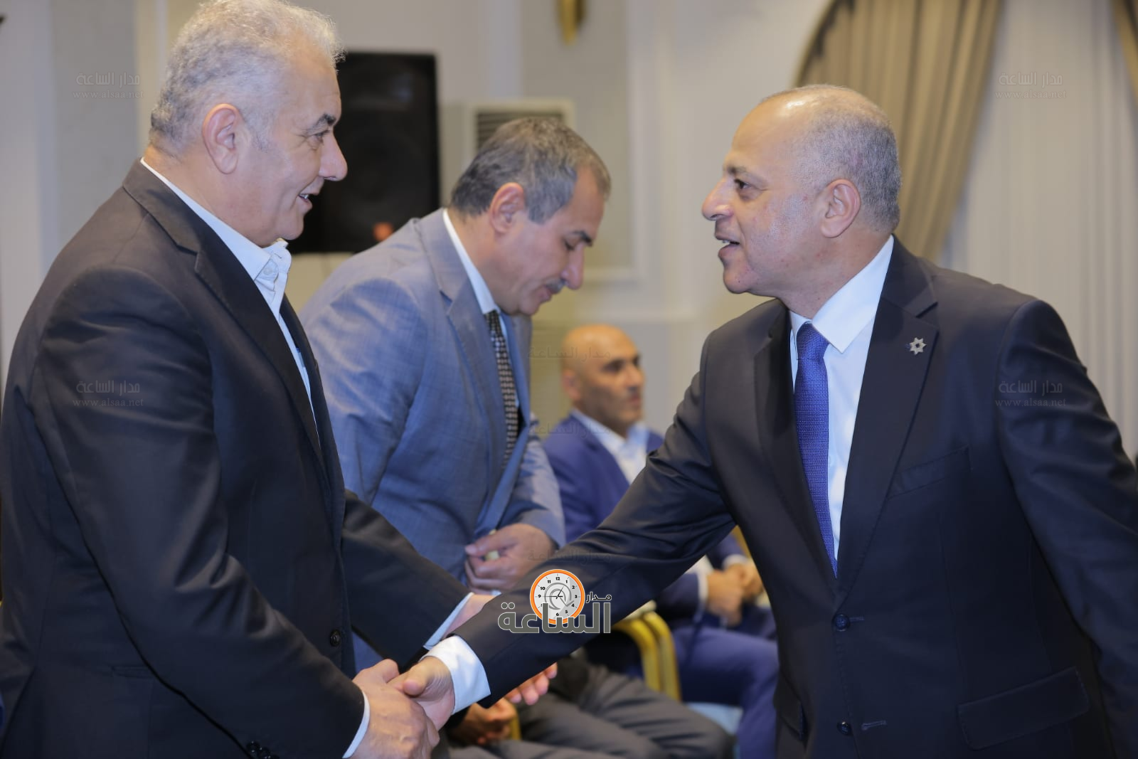 Madar Al-Saa Images 0.7445606132927213