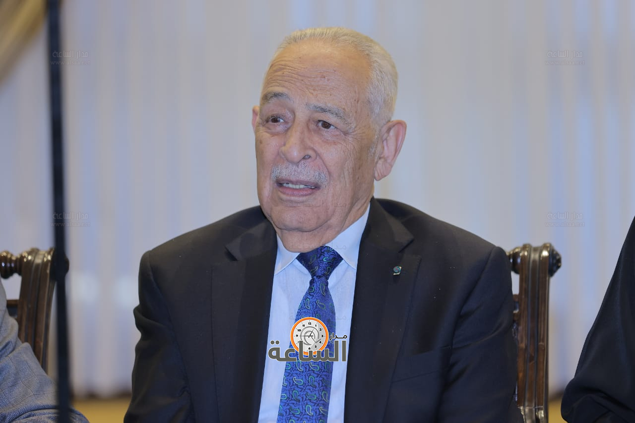 Madar Al-Saa Images 0.6419910961583167