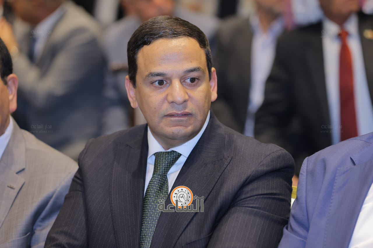 Madar Al-Saa Images 0.7385558599453774