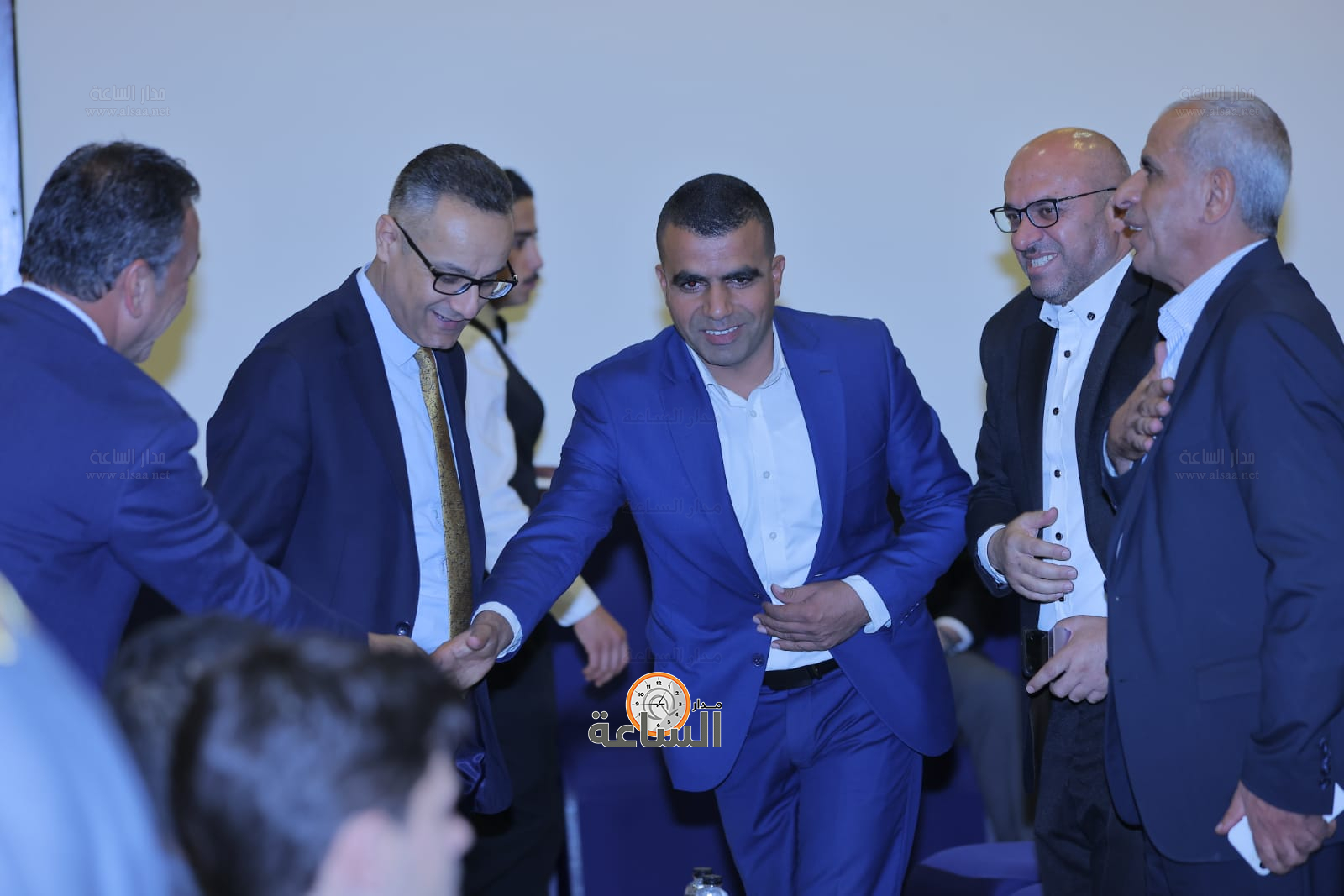 Madar Al-Saa Images 0.10517444415792665