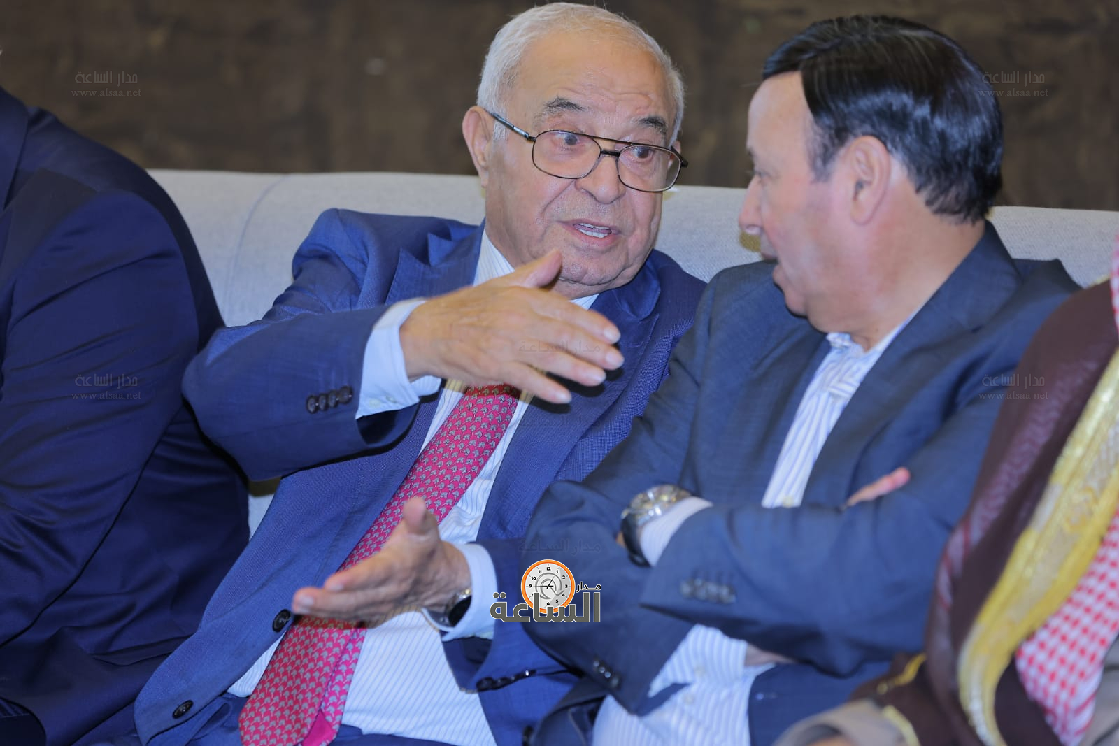 Madar Al-Saa Images 0.011844539977674429