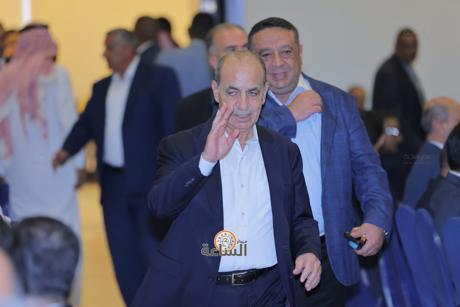 Madar Al-Saa Images 0.6407336913621631