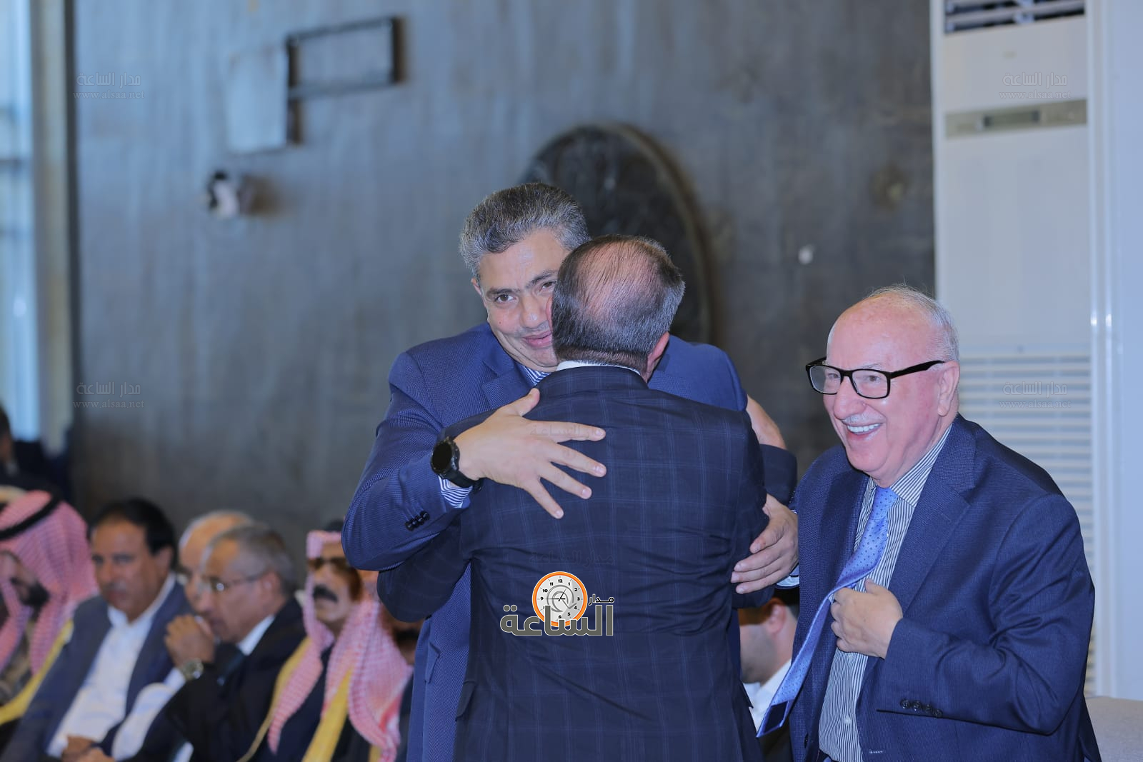 Madar Al-Saa Images 0.46801884393299076