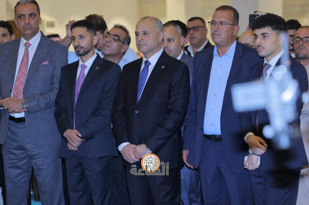 Madar Al-Saa Images 0.779261282679325