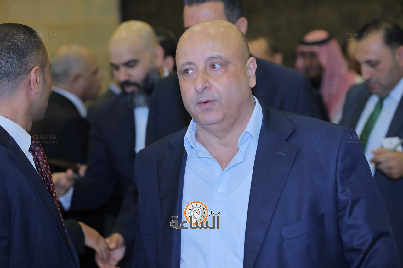 Madar Al-Saa Images 0.4928559341096187