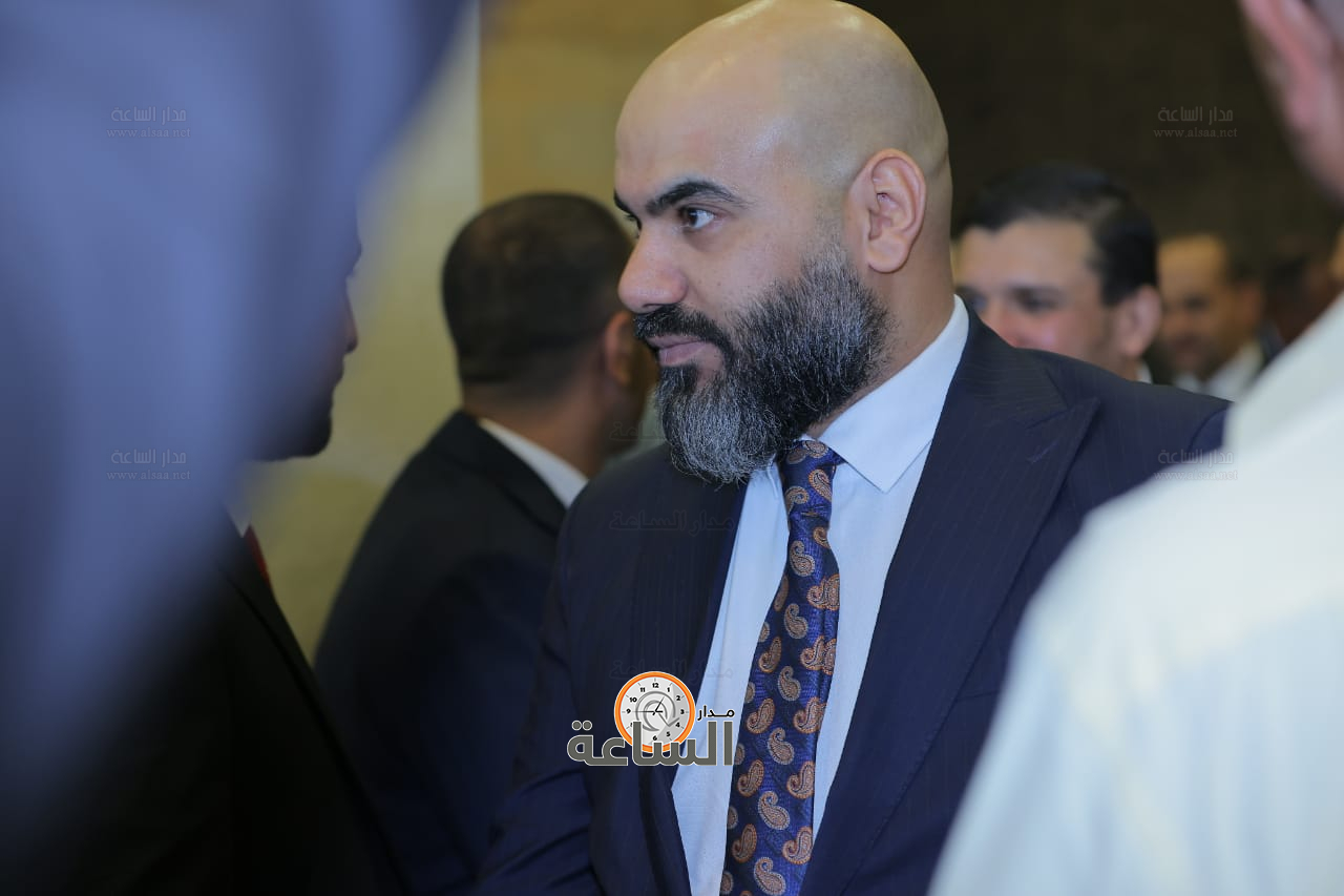 Madar Al-Saa Images 0.4407179488166032