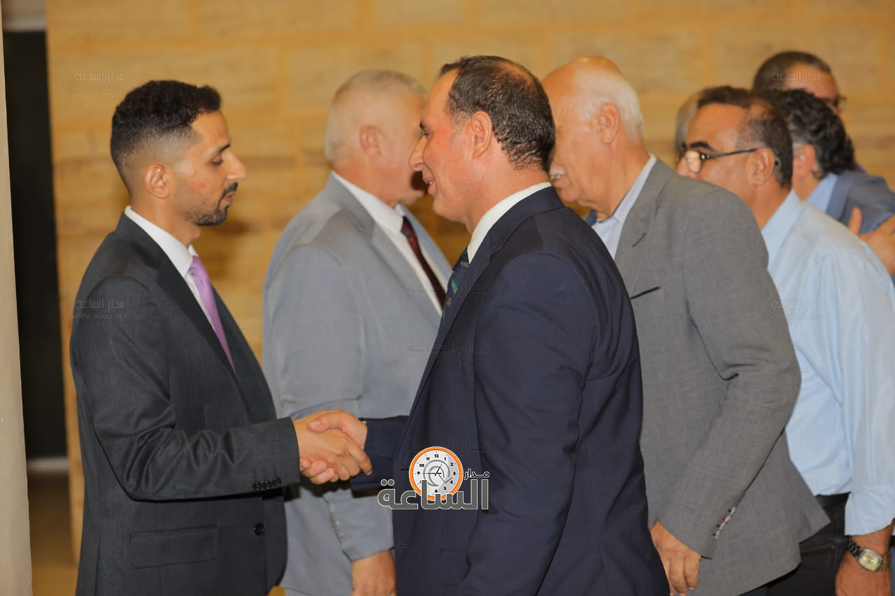 Madar Al-Saa Images 0.3002962550378955