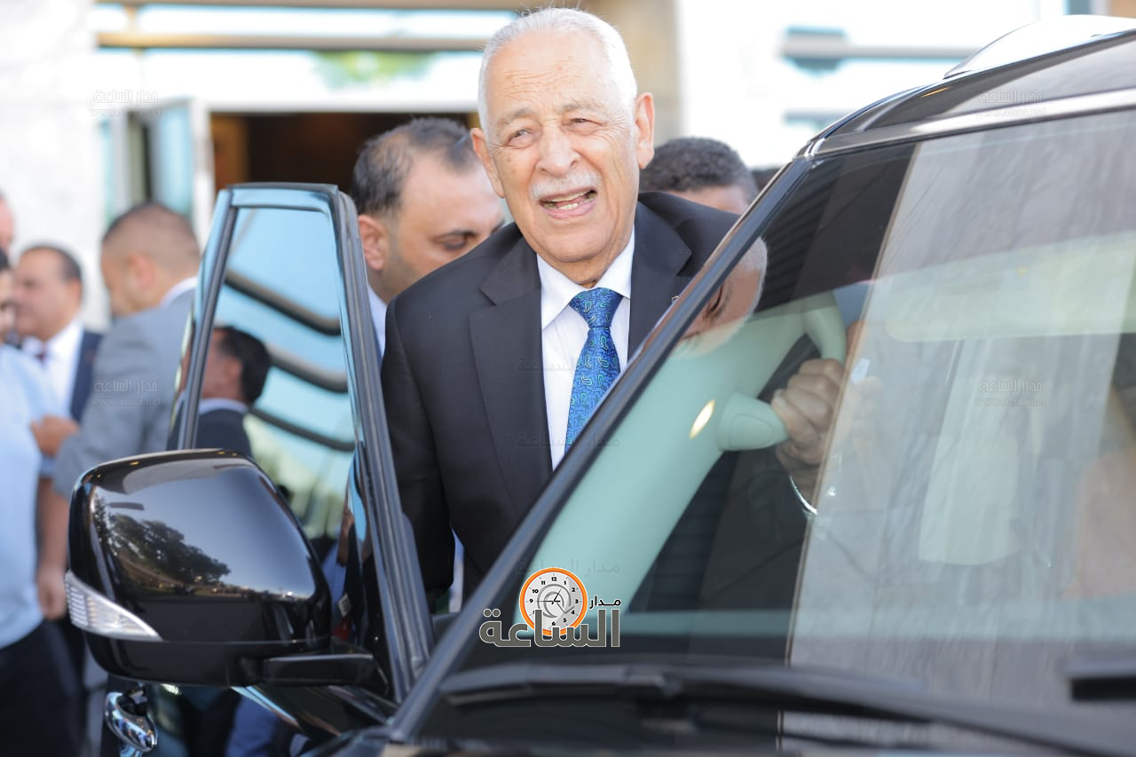 Madar Al-Saa Images 0.7329359040425486