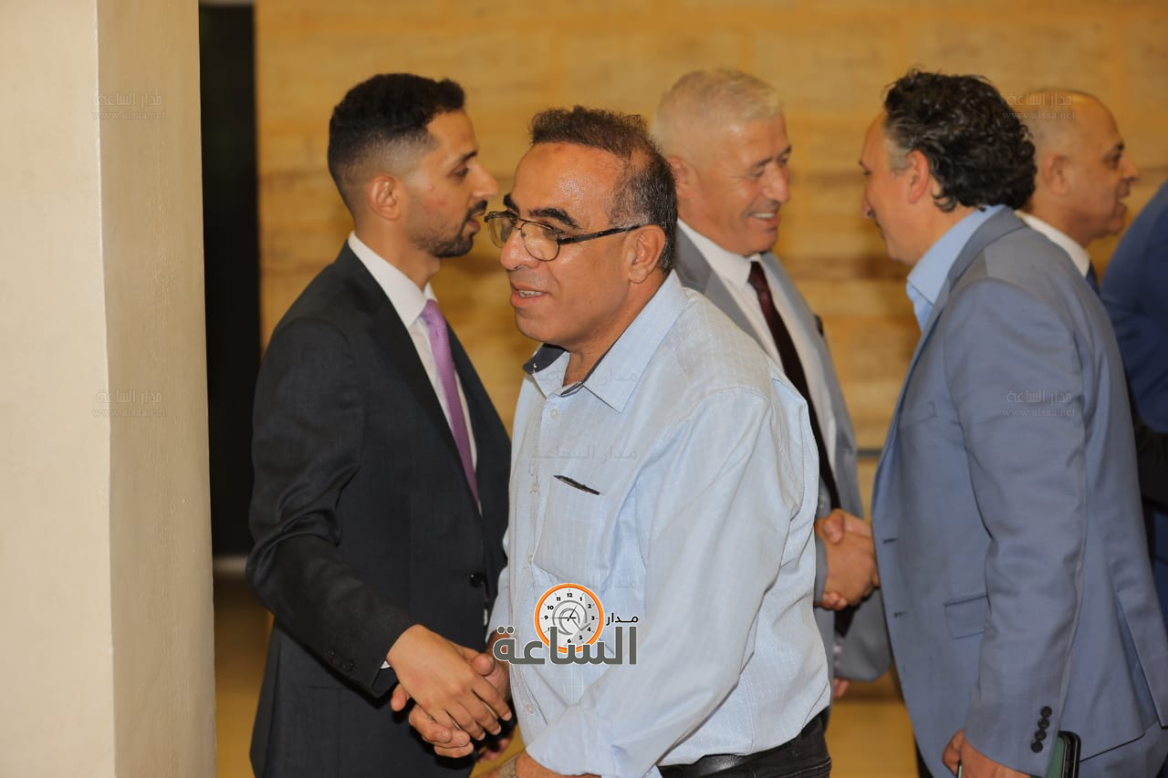 Madar Al-Saa Images 0.9473375615378297