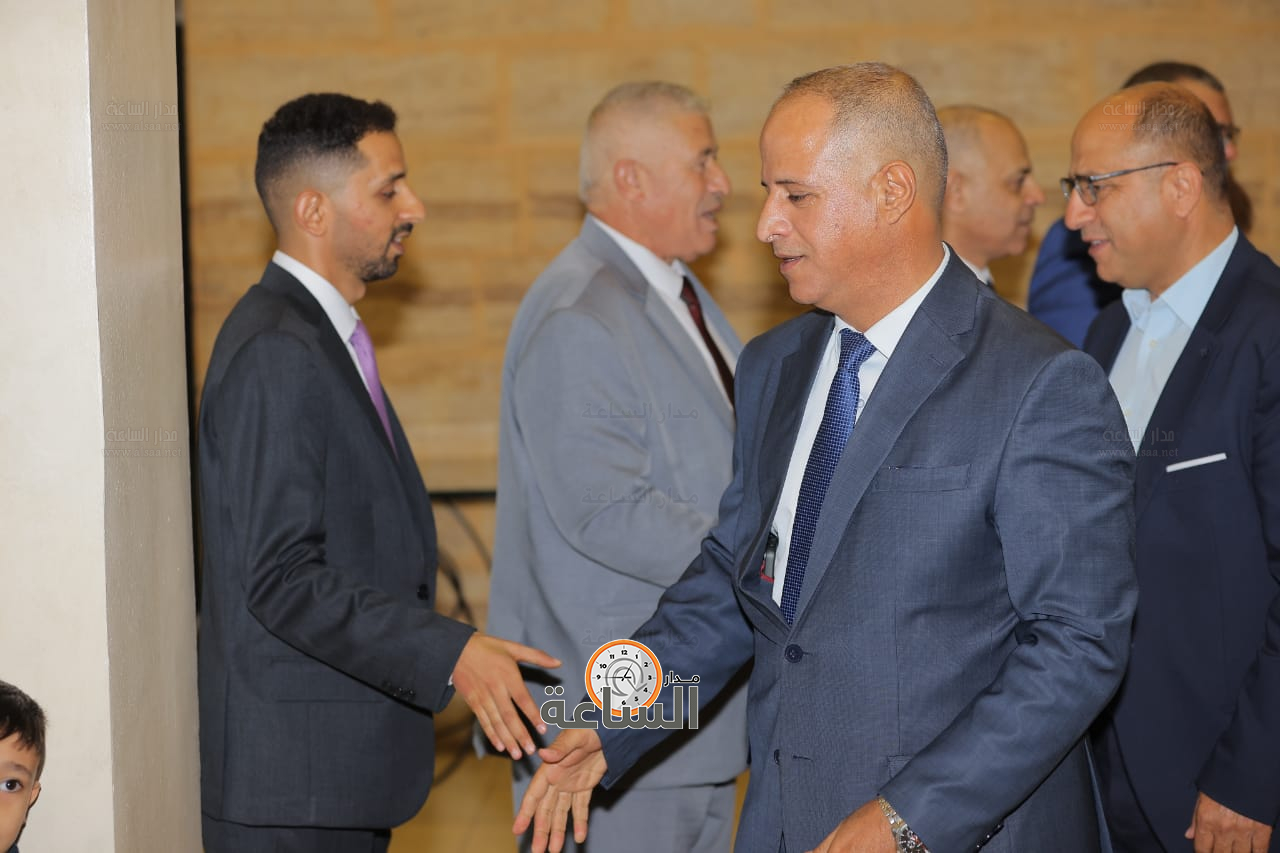 Madar Al-Saa Images 0.5308952297856362