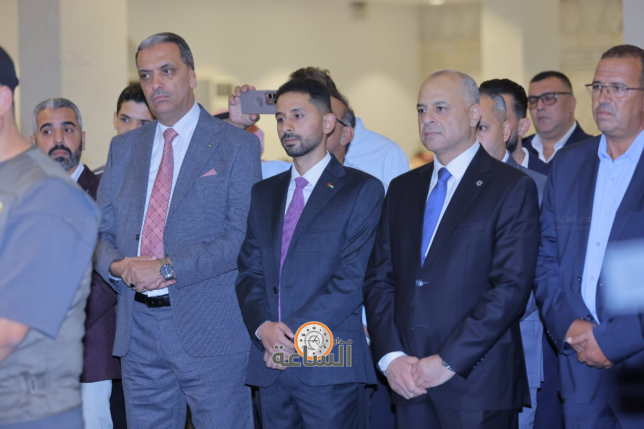 Madar Al-Saa Images 0.35303692044006385