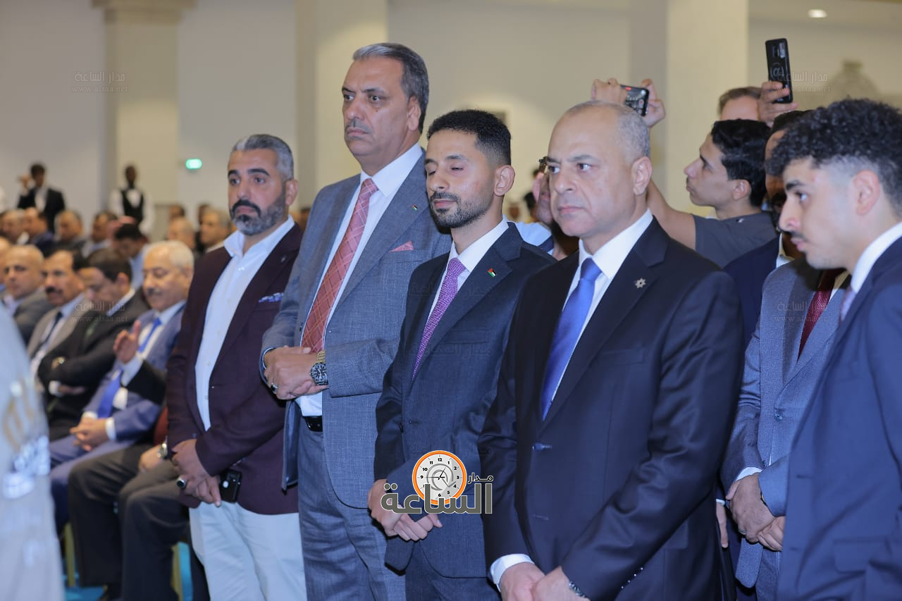 Madar Al-Saa Images 0.82436782941258