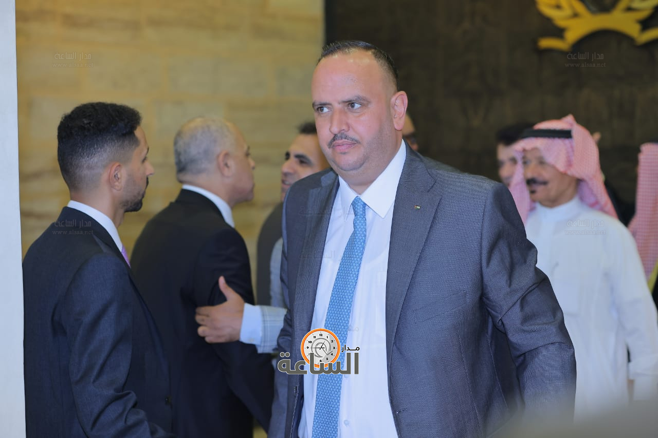 Madar Al-Saa Images 0.44006990435621063