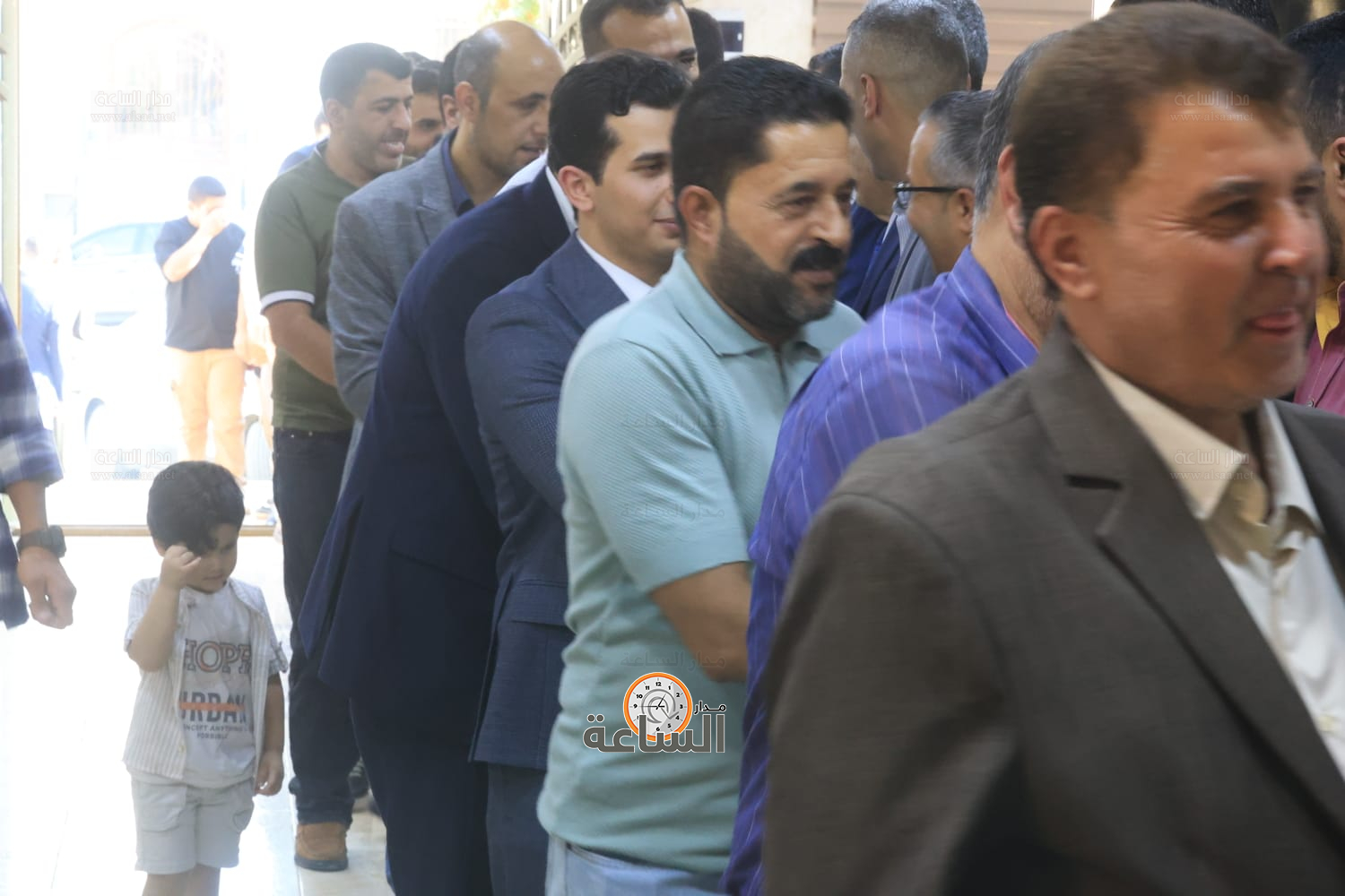 Madar Al-Saa Images 0.6462451111661875