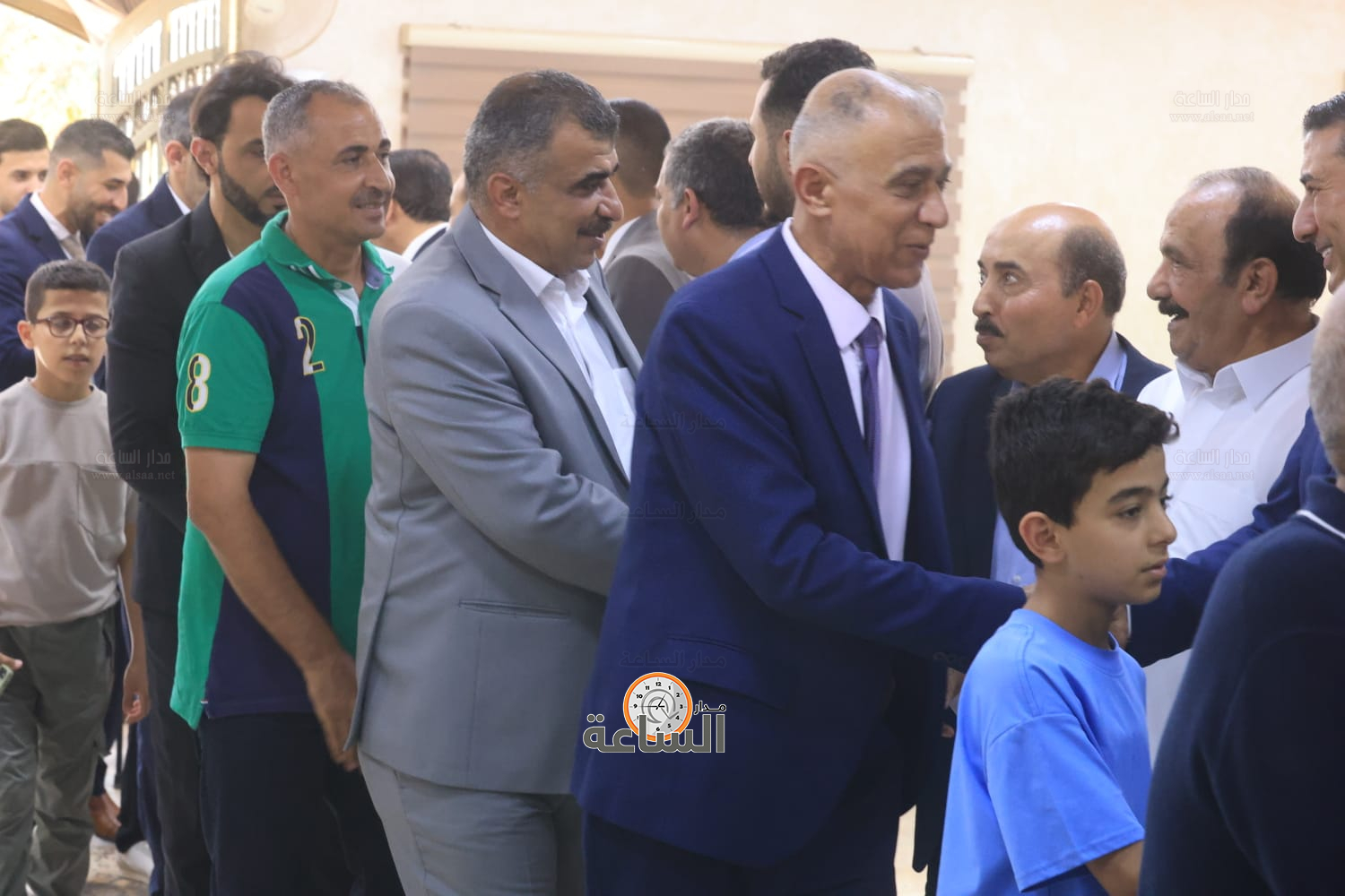 Madar Al-Saa Images 0.3724941591316925