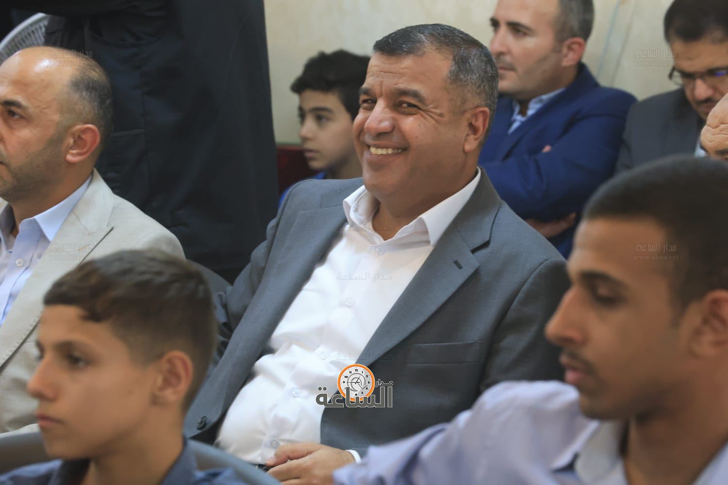 Madar Al-Saa Images 0.9400923289454639