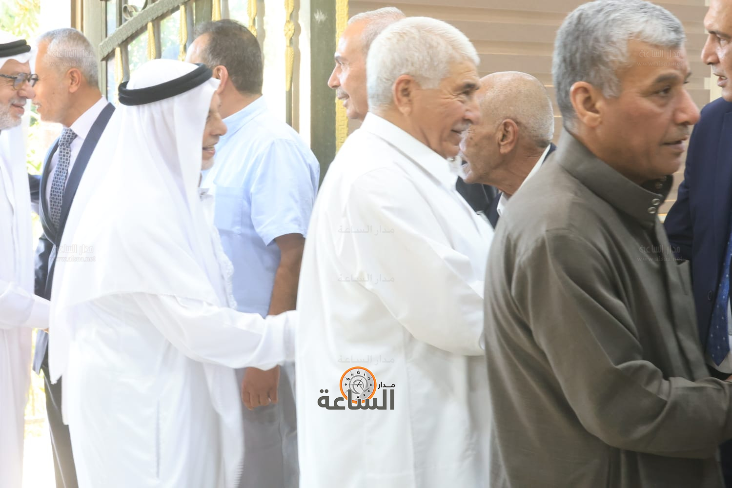 Madar Al-Saa Images 0.05900220898821984