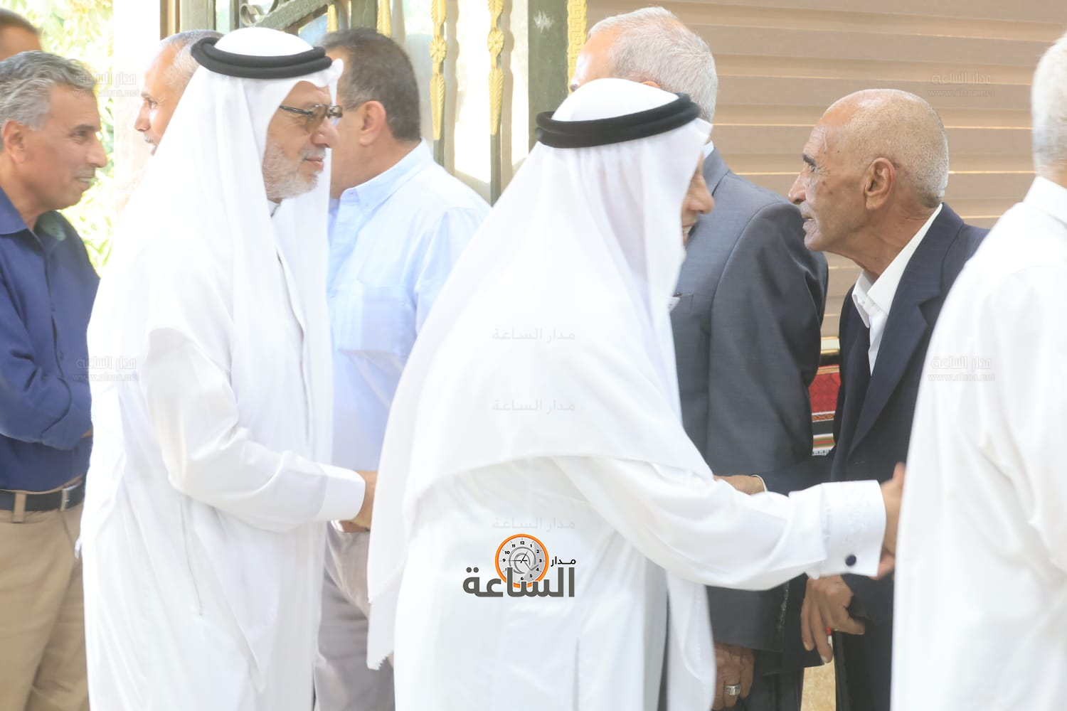 Madar Al-Saa Images 0.08953290687017346