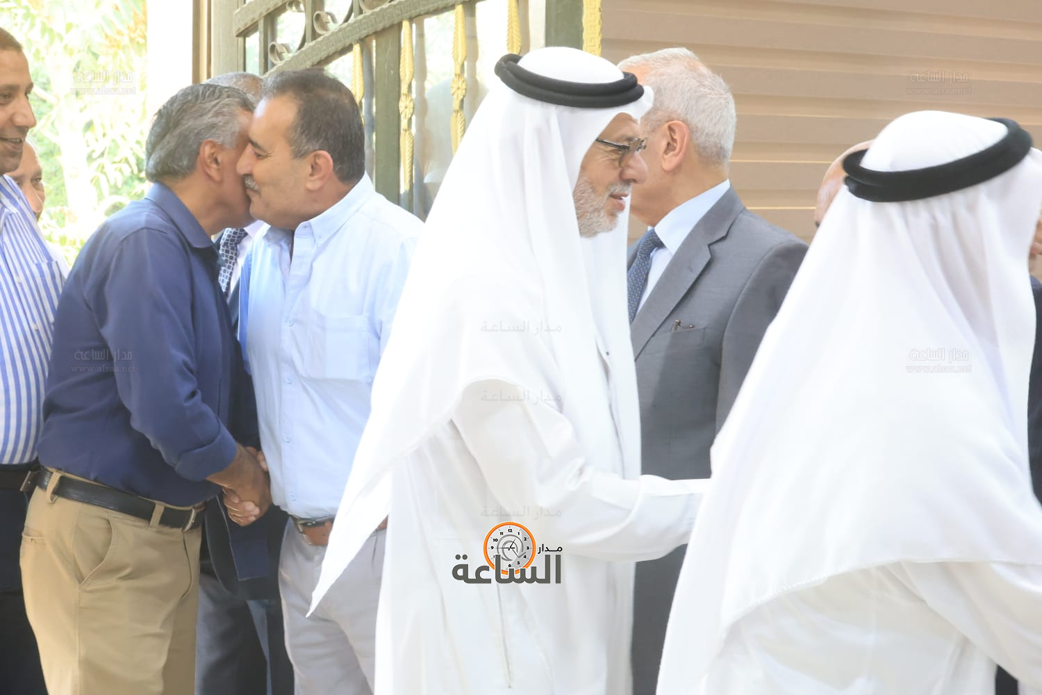 Madar Al-Saa Images 0.9954492930058555