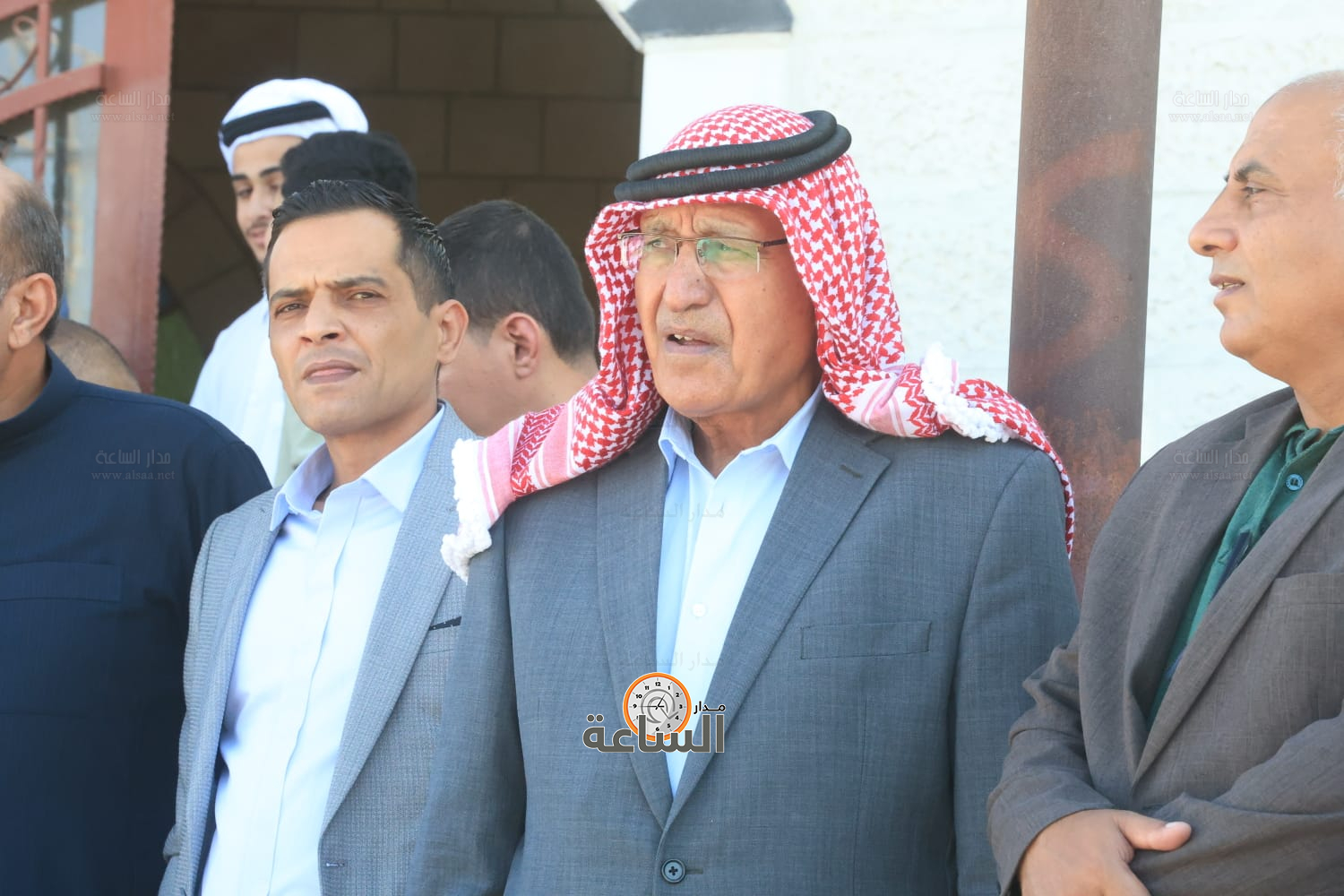 Madar Al-Saa Images 0.3557651744201188