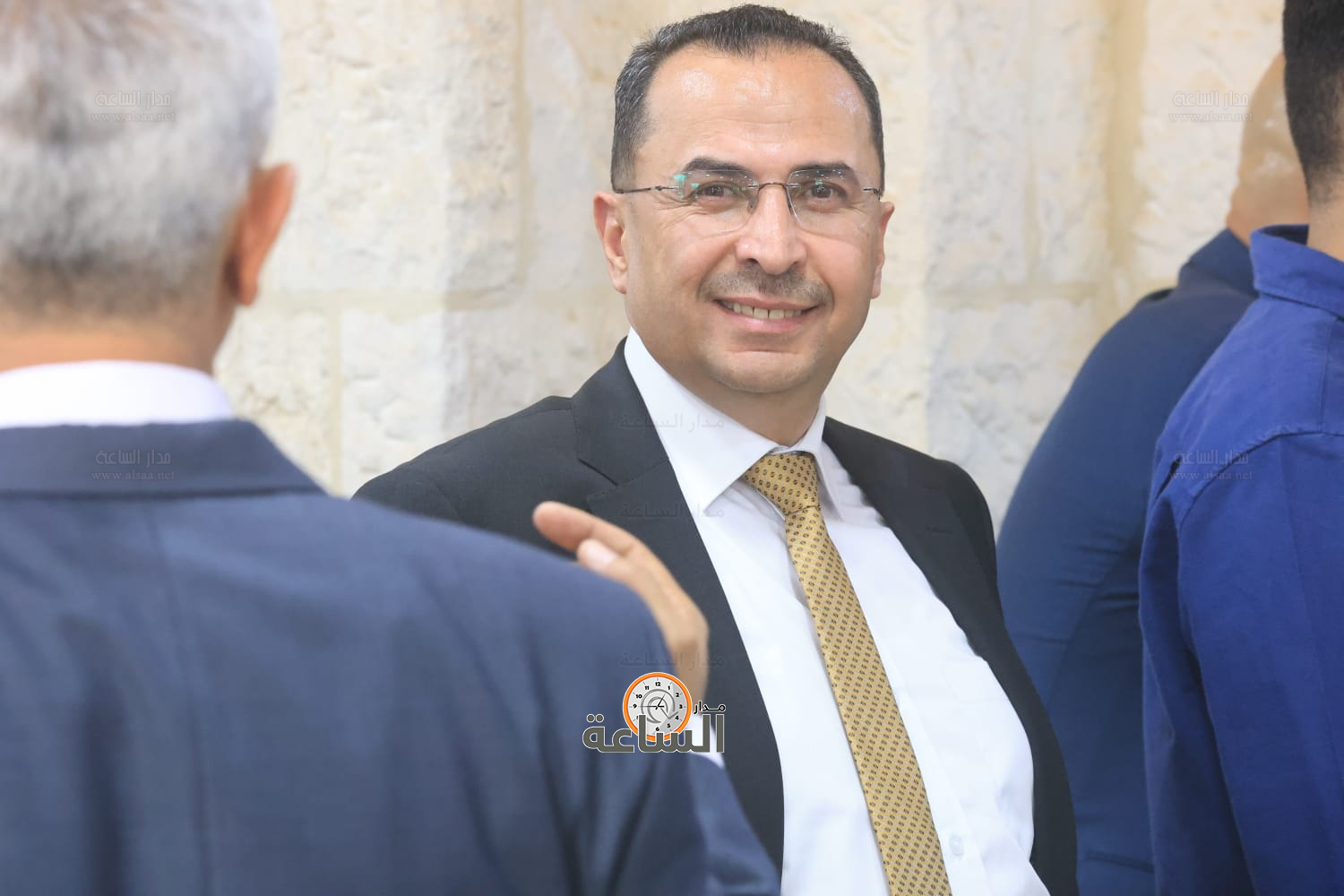 Madar Al-Saa Images 0.11346286012144258