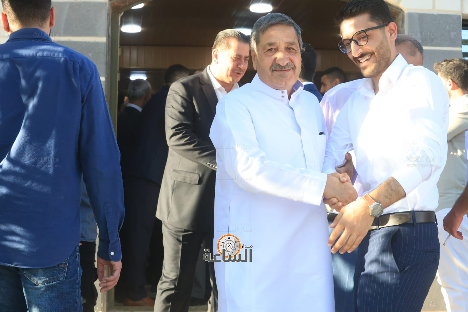 Madar Al-Saa Images 0.08277822856169714