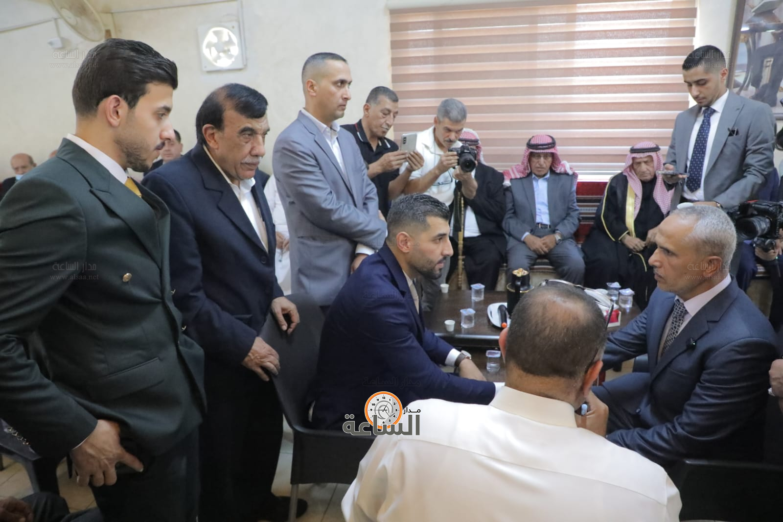 Madar Al-Saa Images 0.27026235515333896