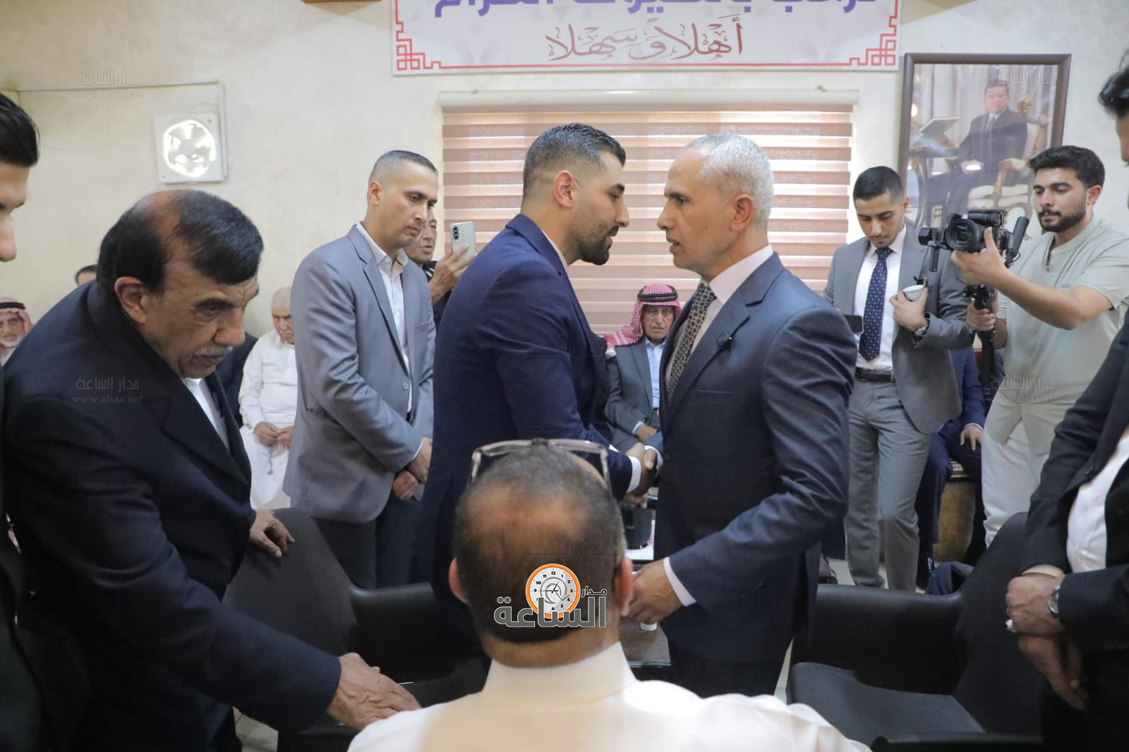 Madar Al-Saa Images 0.6725310169742212