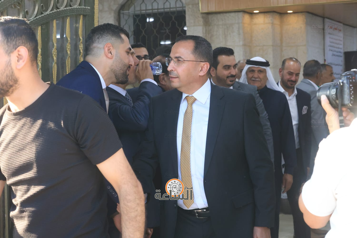 Madar Al-Saa Images 0.15359395997695124