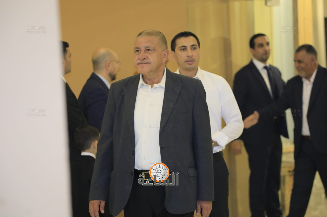 Madar Al-Saa Images 0.8781612933214226